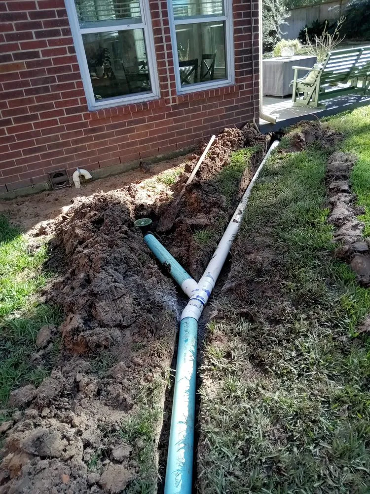 Local yard maintenance in Humble, TX - Victor Arriaga Tree Service
