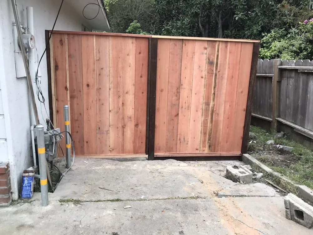 Expert landscaping services in Pittsburg, CA by Victor Landscaping