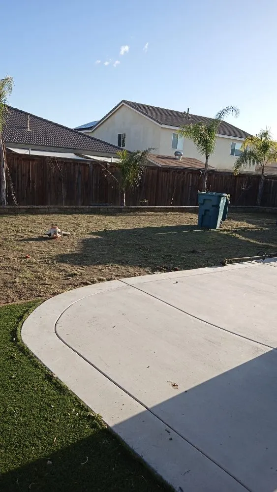 Professional garden landscaping in Riverside, CA - Victor Landscaping