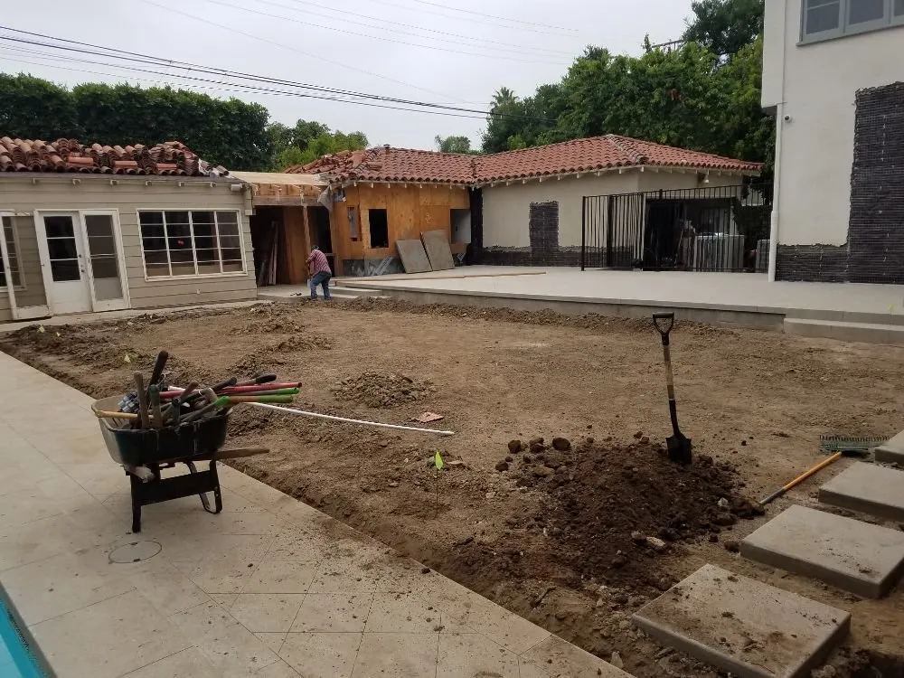 Expert landscaping services in Los Angeles, CA - Victor Landscaping Services