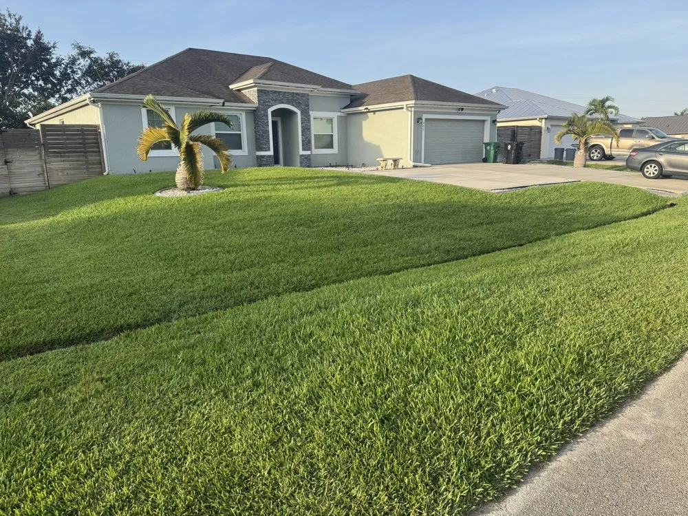 Local landscaping services experts serving Port St. Lucie, FL - Victor Lawn Care
