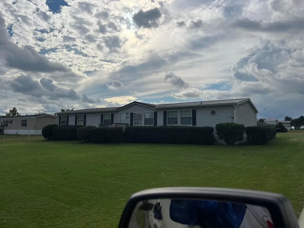 Top-rated yard maintenance in Galivants Ferry, SC by Victor The Handyman