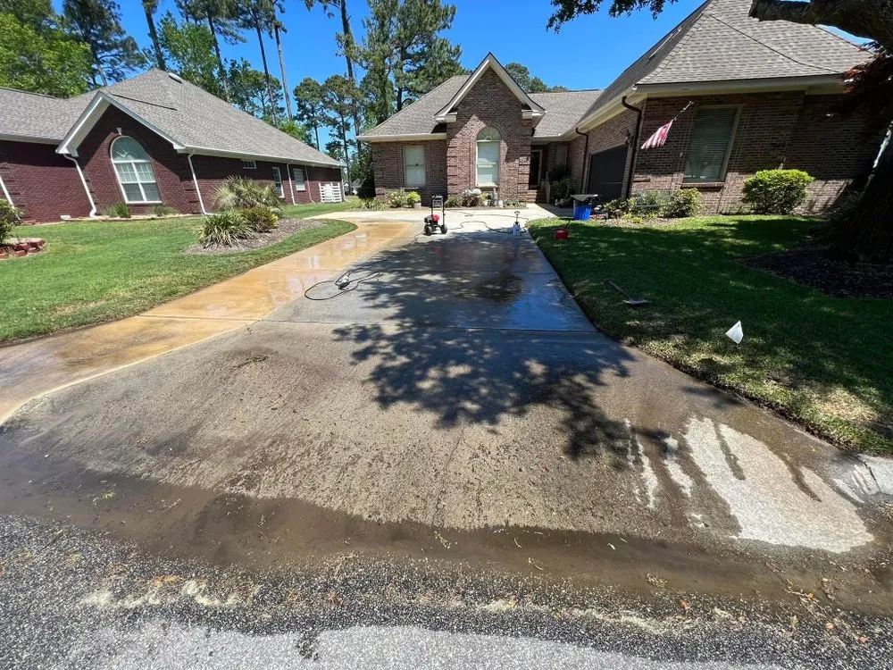 Professional lawn mowing service in Galivants Ferry, SC - Victor The Handyman