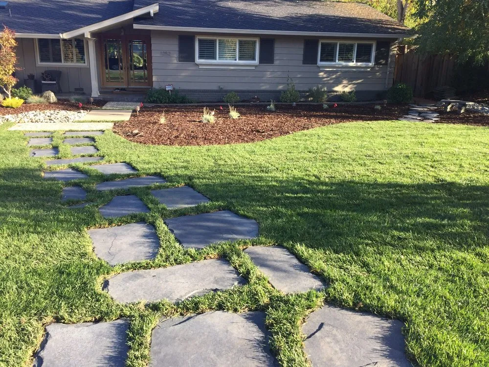 Expert outdoor landscaping in San Jose, CA by Victor Trejo Gardening