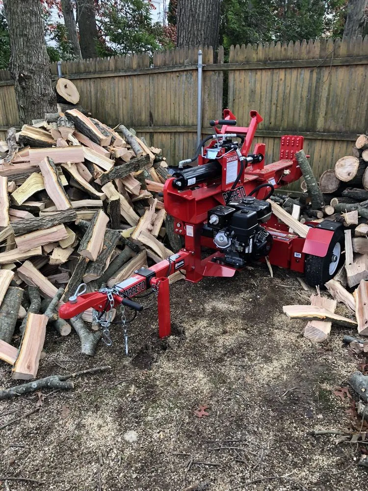 Affordable yard maintenance experts serving Brentwood, NY - Victorio Tree Service & Landscaping