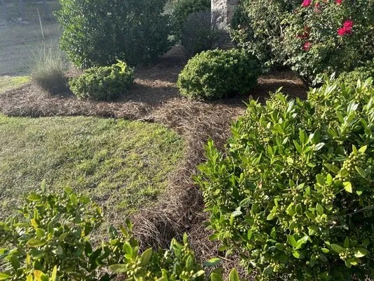 Victor’s Landscaping Logo