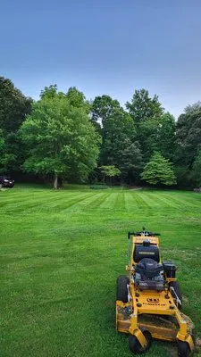 Victor's Landscaping Logo