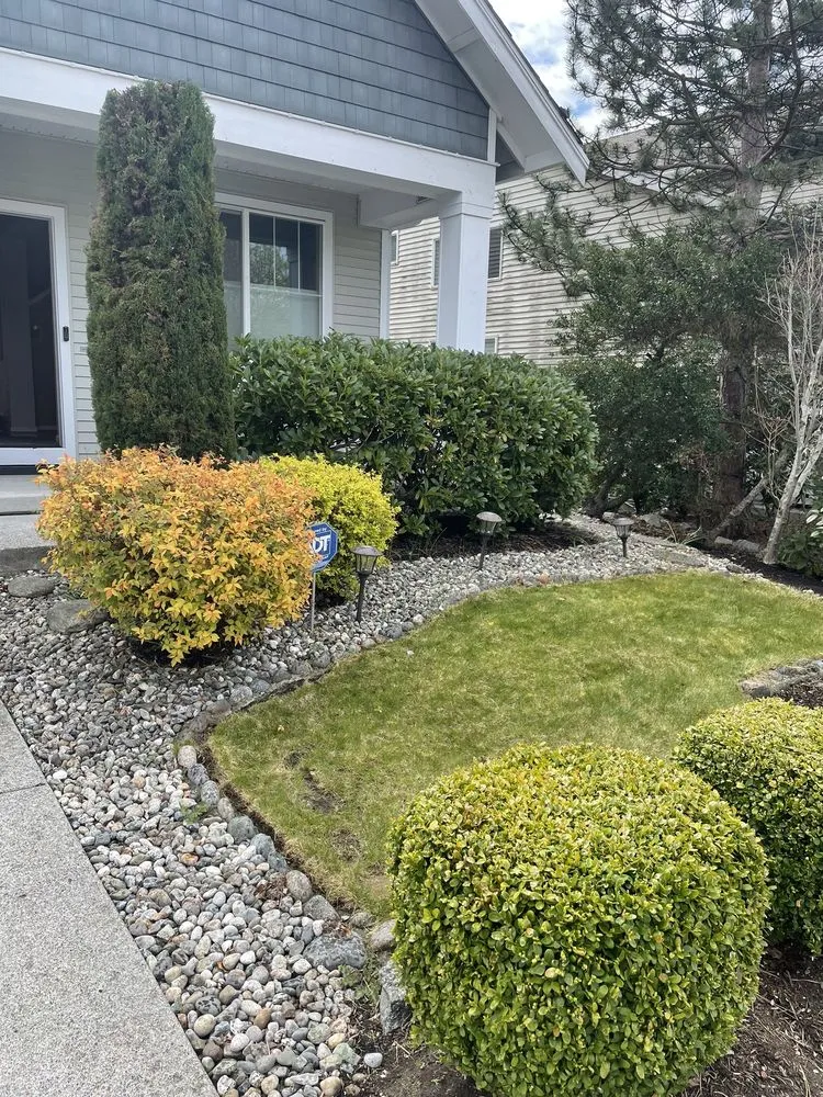Expert garden landscaping in Everett, WA by Victors Landscaping