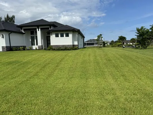 Victor’s Lawn Care Logo