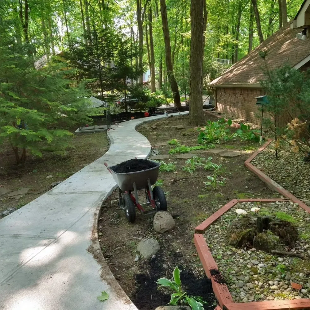 Expert yard cleanup service for beautiful yards across Speedway, IN - Victors Tree Services & Landscaping