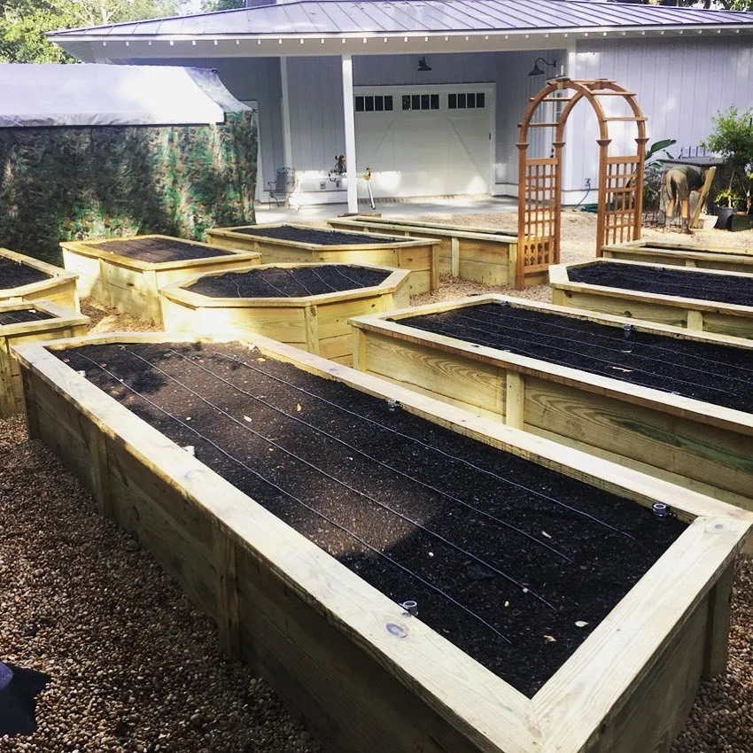 Custom outdoor landscaping in Savannah, GA - Victory Gardens