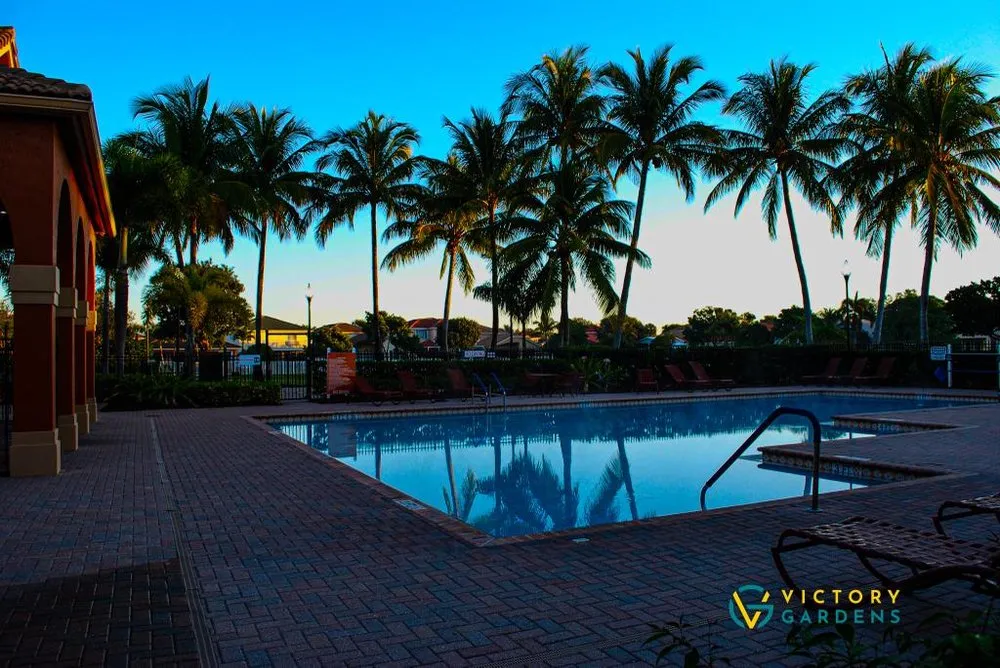 Custom yard maintenance in West Palm Beach, FL - Victory Gardens