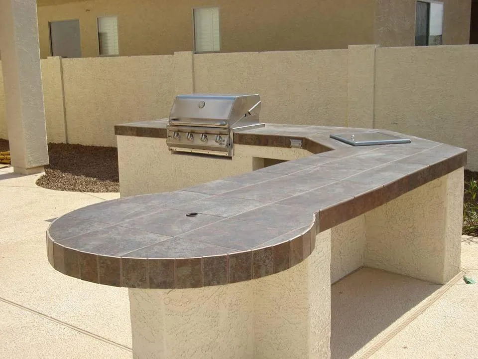 Custom lawn mowing service in Surprise, AZ - Victory Landscapes