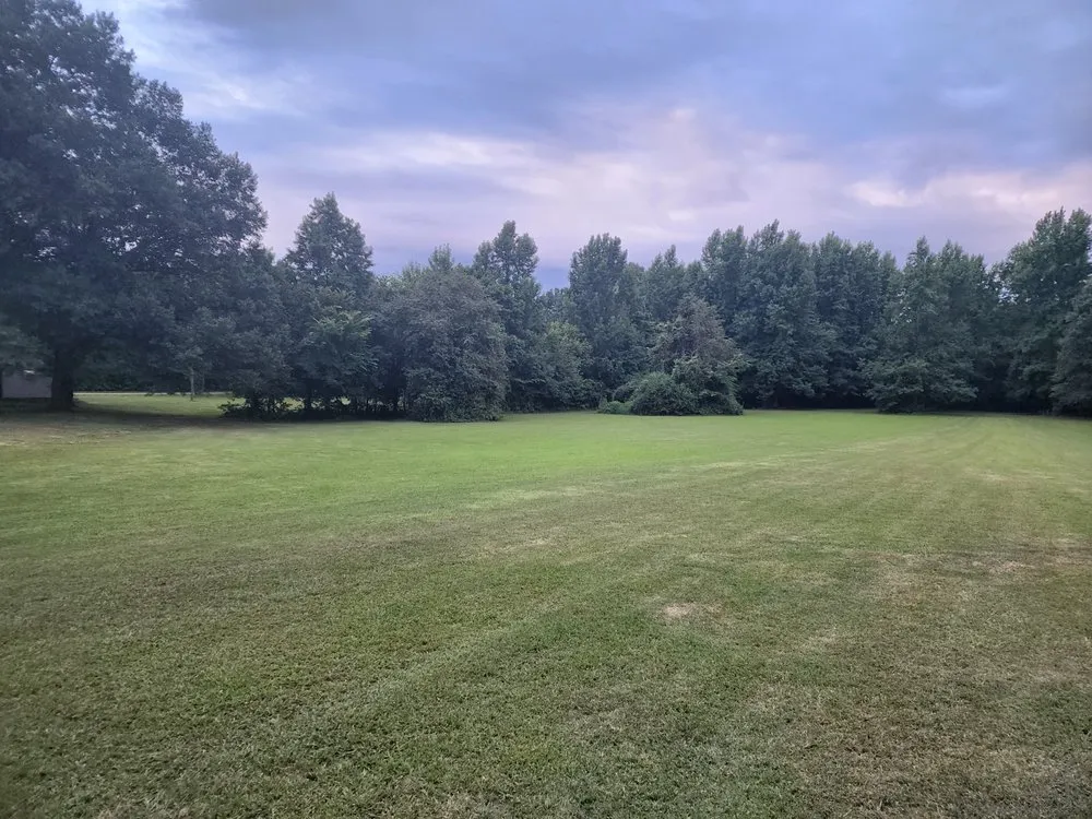 Trusted lawn care service in Trenton, TN - Victory Lawn