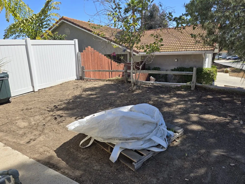 Top-rated yard cleanup service experts serving Fallbrook, CA - Vidal Landscaping