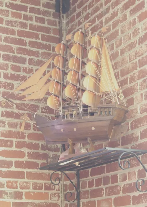 Local garden landscaping for residential properties in Homestead, FL by Vidal's Lawn Service