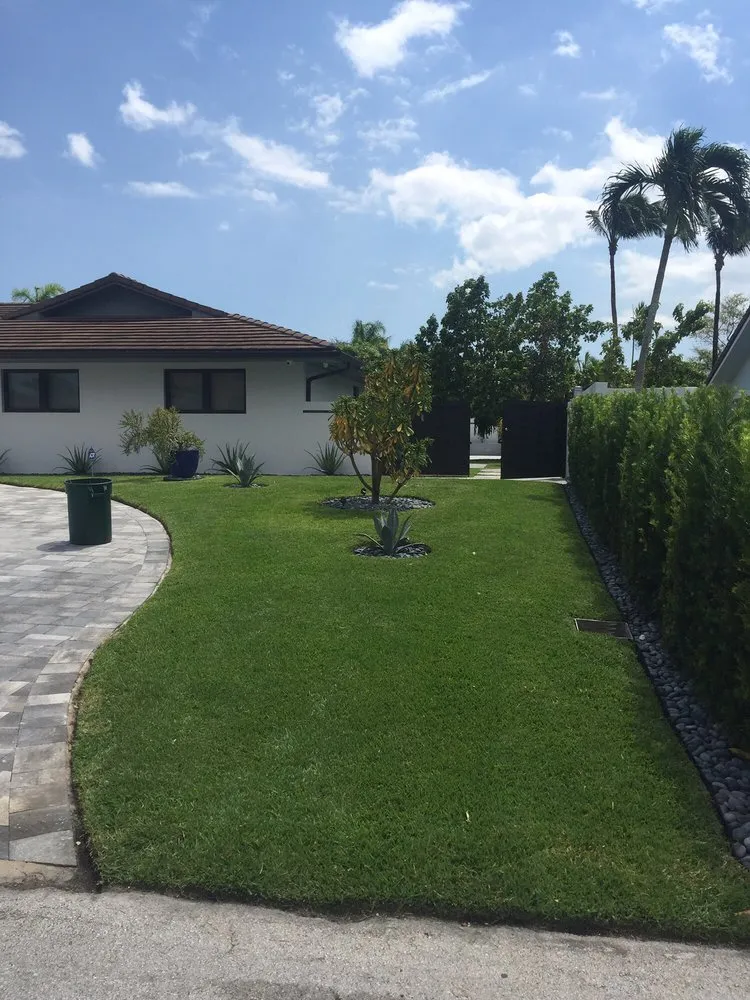 Expert residential landscaping for year-round maintenance in Homestead, FL by Vidal's Lawn Service