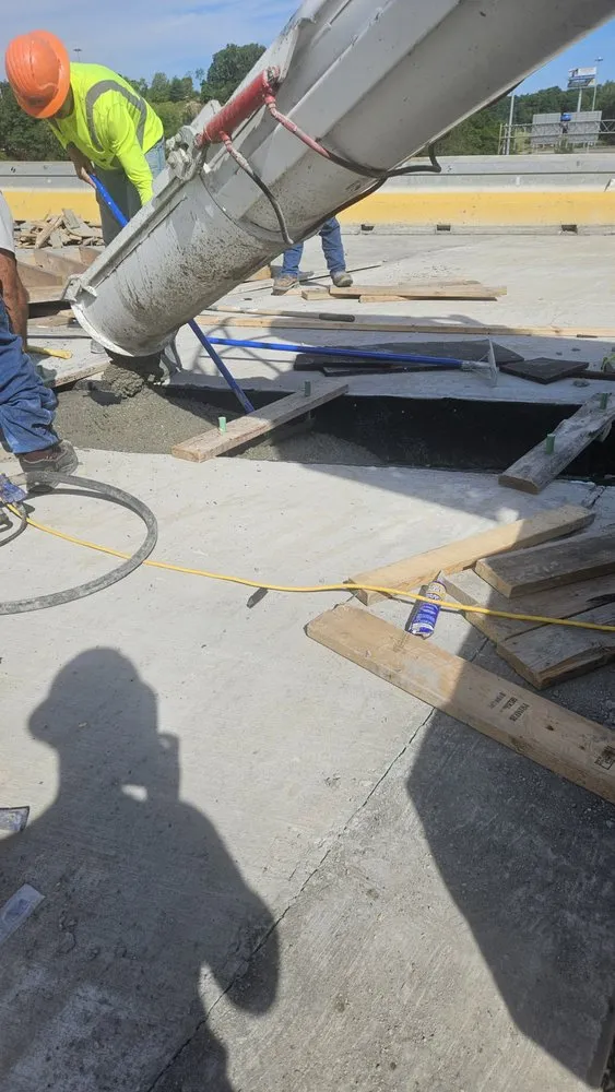 Professional residential landscaping in Winston-Salem, NC by Videz  constrution & landscaping