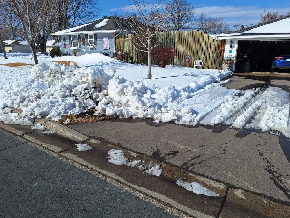 Reliable residential landscaping with custom design across Minneapolis, MN - Viens Lawn & Snow Service