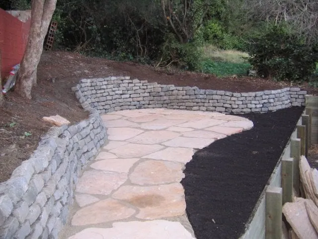 Reliable lawn mowing service in San Francisco, CA - Viet's Landscaping