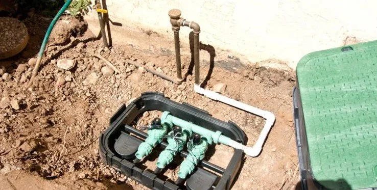 Reliable yard cleanup service in Hawaiian Gardens, CA by View Quality Landscaping