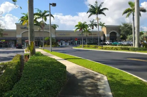 Affordable garden landscaping with custom design in Hawaiian Gardens, CA by View Quality Landscaping