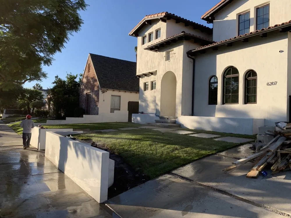 Professional garden landscaping with custom design across Los Angeles, CA - View Scape Design