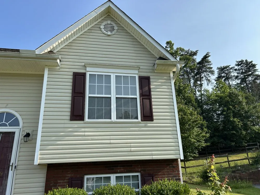 Trusted yard cleanup service in Kernersville, NC - View The World Landscaping