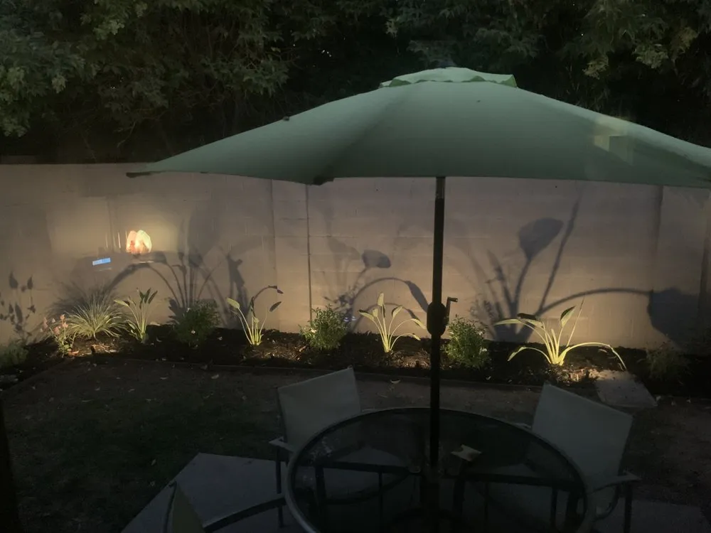 Expert garden landscaping experts serving Sacramento, CA - Viewpoint Lighting