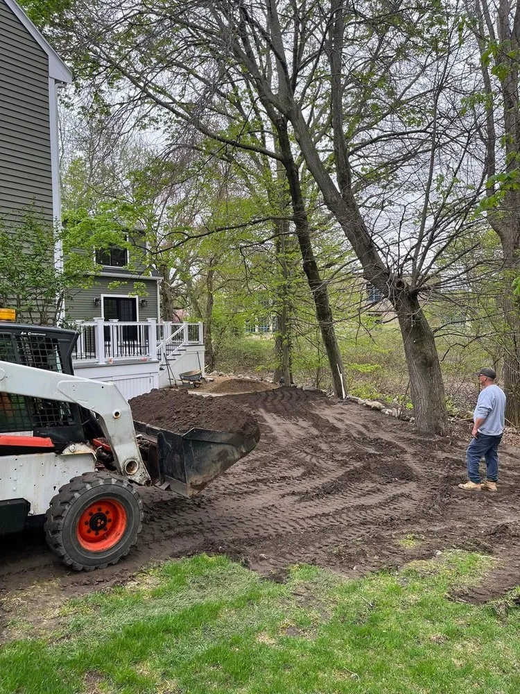 Custom residential landscaping experts serving Peabody, MA - Vigliotti Property Management