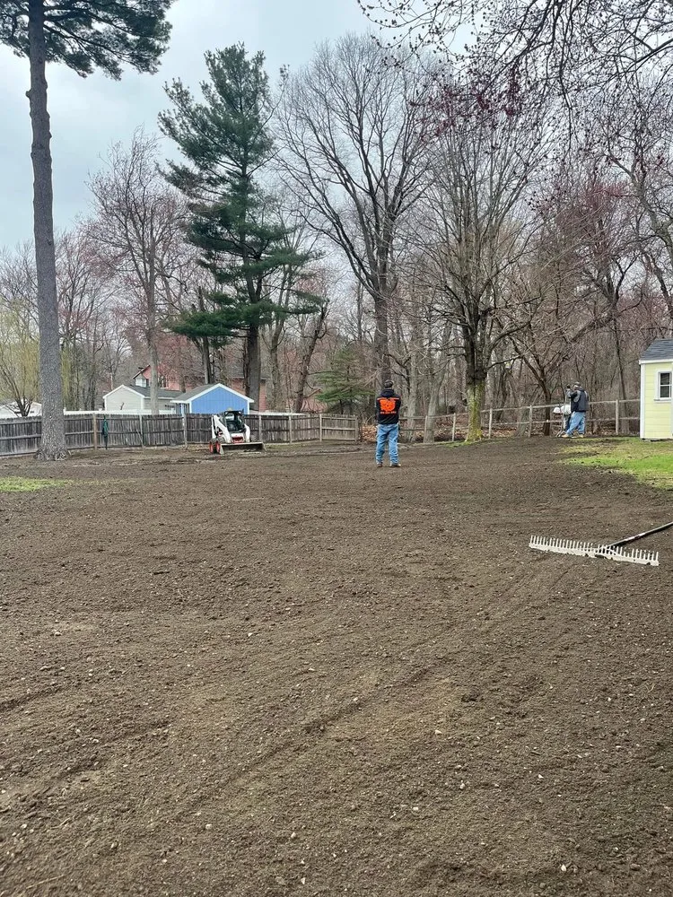 Local residential landscaping experts serving Peabody, MA - Vigliotti Property Management