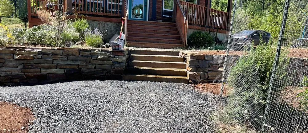 Top-rated yard cleanup service for outdoor upgrades across Springfield, OR - Viking Design