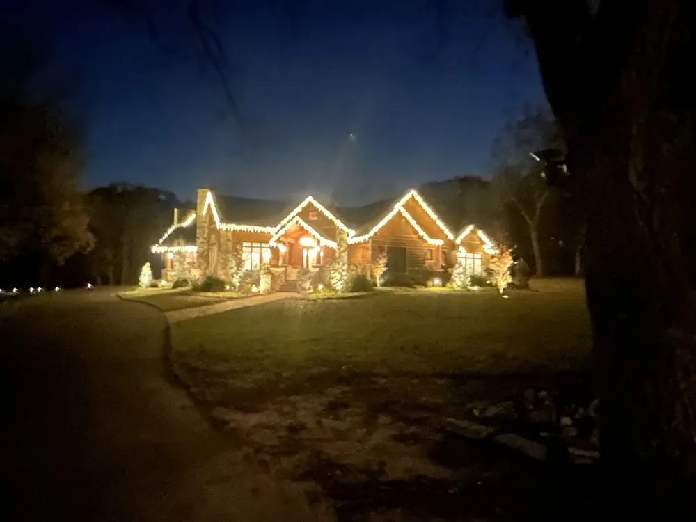 Top-rated garden landscaping for homes across Tulsa, OK - Viking Landscape