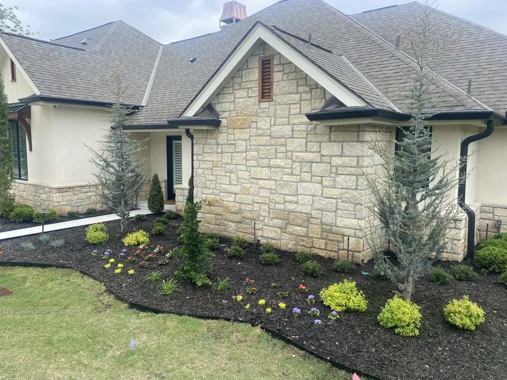 Affordable yard cleanup service for residential properties across Tulsa, OK - Viking Landscape