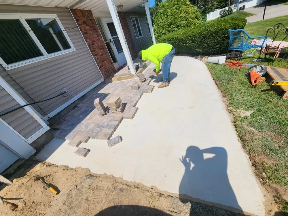 Local lawn care service in Medford, NY - Viking