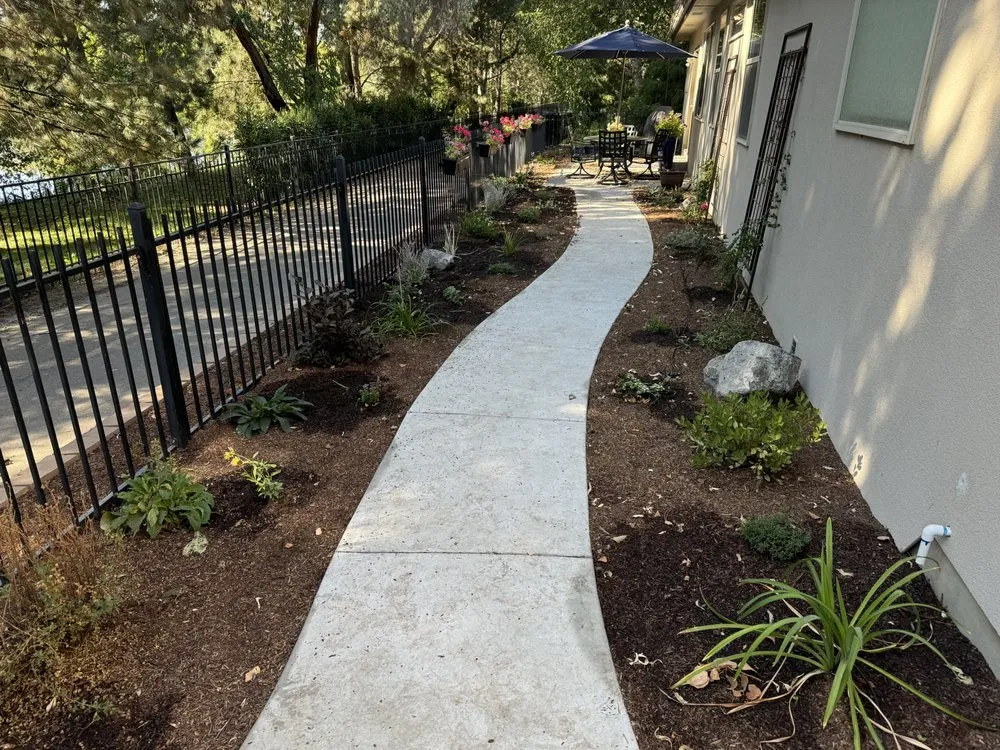 Trusted lawn care service experts serving Boise, ID - Viking Outdoor Services