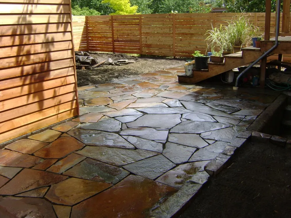 Custom landscaping services for residential properties in Federal Way, WA by Viko Landscaping Inc