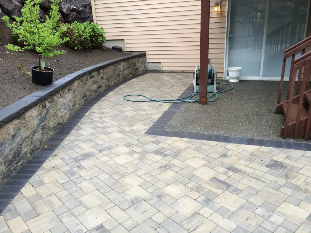 Local yard cleanup service in Federal Way, WA - Viko Landscaping Inc