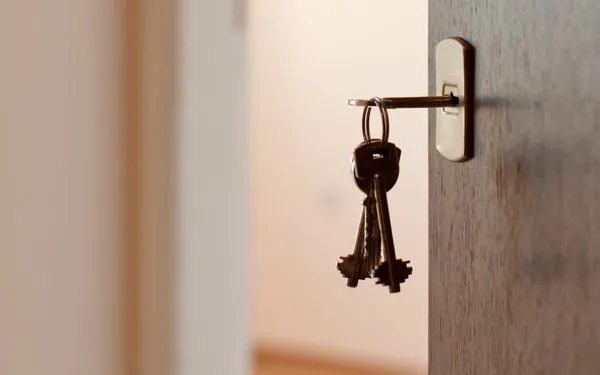 Villa Building Services Logo