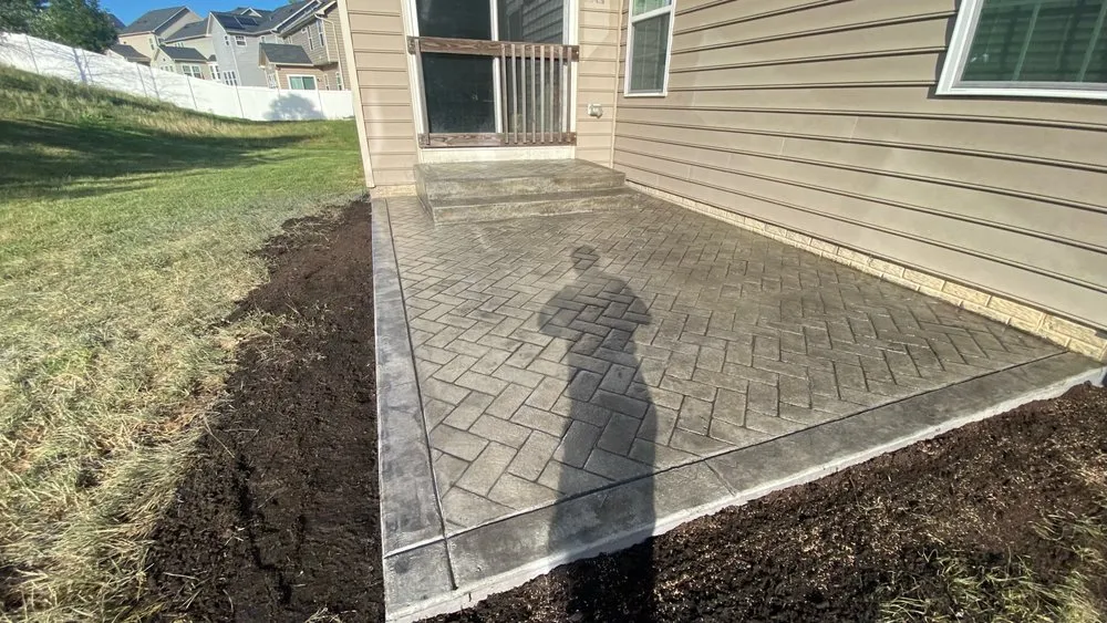 Reliable yard maintenance in Hughesville, MD - Villa Construction