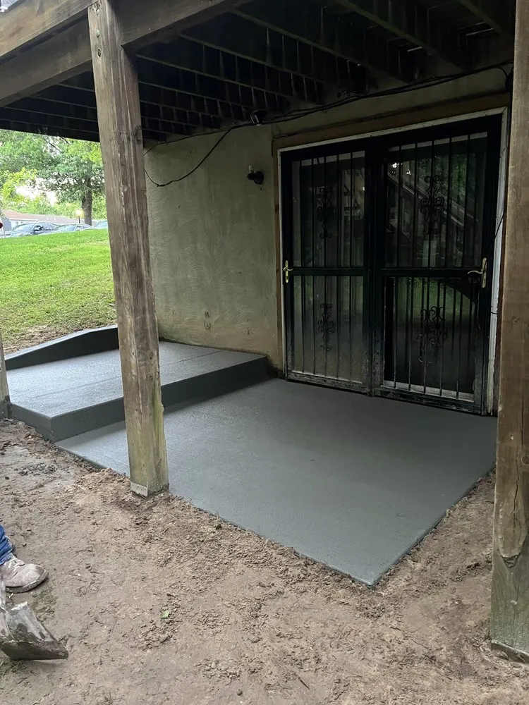 Affordable yard maintenance for beautiful yards in Hughesville, MD by Villa Construction