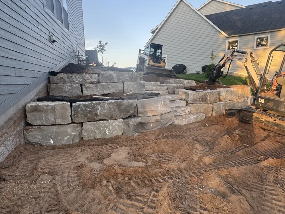 Local yard maintenance for outdoor upgrades across Oakdale, MN - Villa Landscapes
