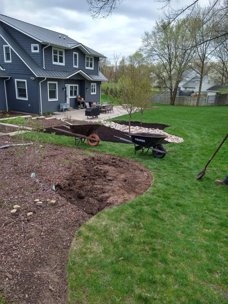 Top-rated landscape installation experts serving Joliet, IL - Villa Scapes