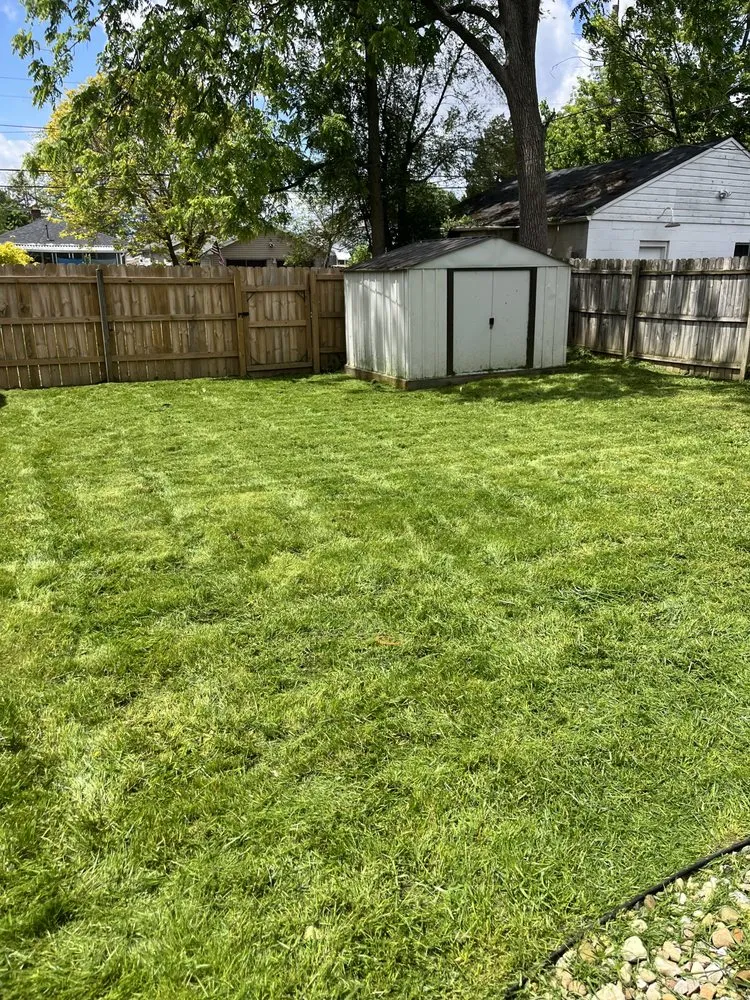 Custom lawn mowing service in Columbus, OH - Village Boy Lawn Care