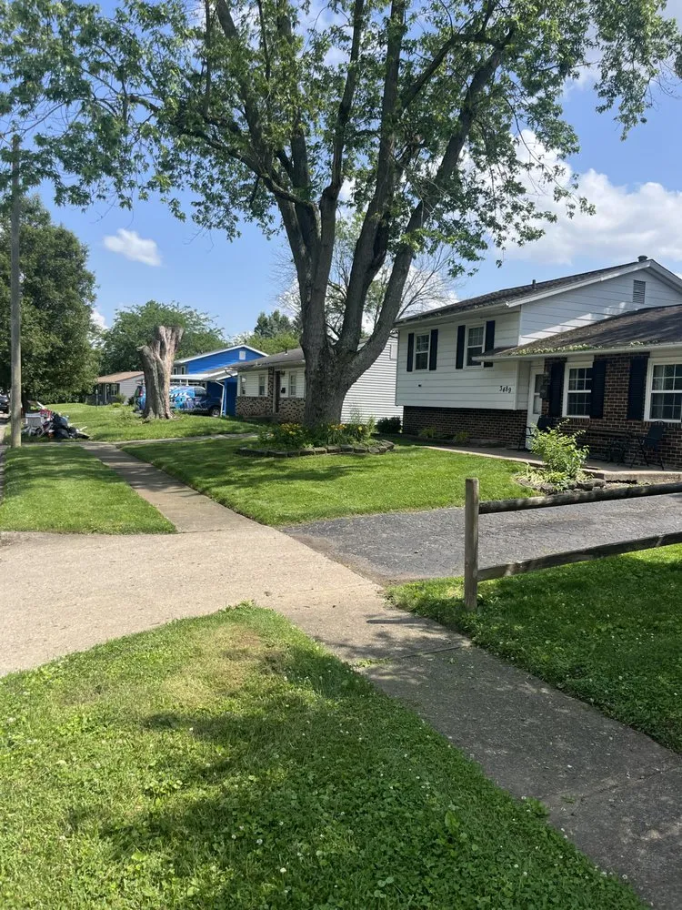 Reliable outdoor landscaping in Columbus, OH by Village Boy Lawn Care