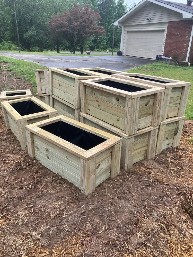 Reliable lawn care service experts serving McDonough, GA - Village Gardens