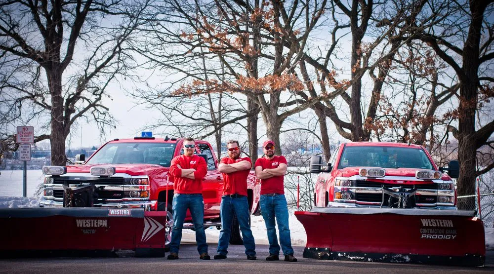 Local yard cleanup service experts serving Saint Paul, MN - Village Lawn Service