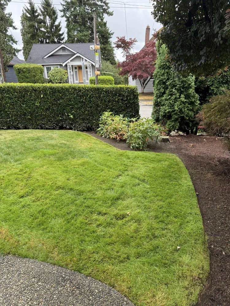 Reliable garden landscaping in Kent, WA - Villalobos Lawn Care