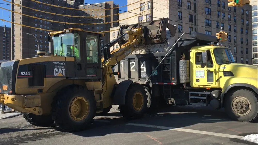 Affordable residential landscaping experts serving Niagara Falls, NY - Villani's Lawn & Landscape