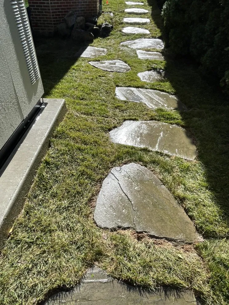 Custom lawn care service in Conshohocken, PA - Villanueva Landscaping